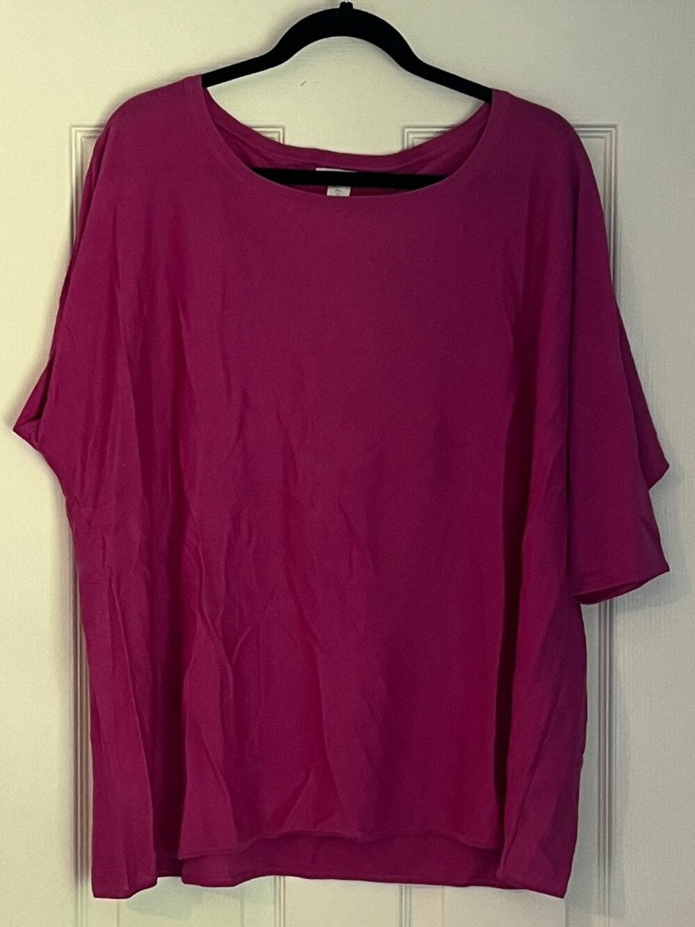 Garnet Hill Magenta Short Sleeve Knit Top
